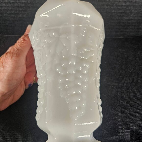 Anchor Hocking Grape Leaf Milk Glass Grape Leaf Pattern, Octagonal Pitcher - Picture 6 of 12